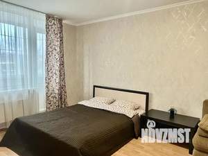 1-к квартира, посуточно, 38м2, 3/17 этаж