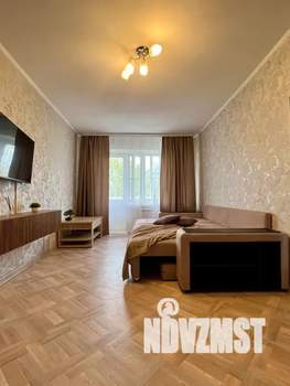 2-к квартира, посуточно, 45м2, 5/6 этаж