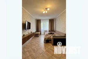 2-к квартира, посуточно, 45м2, 5/6 этаж