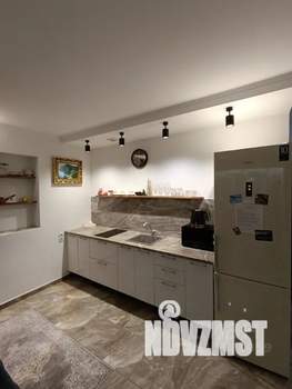 Студия квартира, посуточно, 35м2, 3/5 этаж