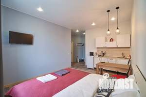 Студия квартира, посуточно, 24м2, 1/13 этаж