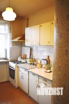 2-к квартира, вторичка, 50м2, 9/9 этаж