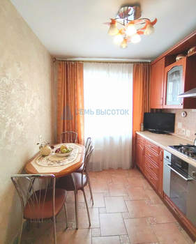 3-к квартира, вторичка, 62м2, 9/10 этаж