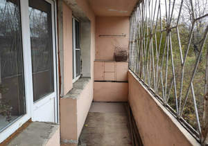 2-к квартира, вторичка, 50м2, 1/9 этаж