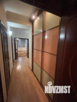 2-к квартира, вторичка, 68м2, 9/12 этаж