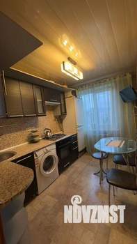 3-к квартира, вторичка, 56м2, 9/9 этаж