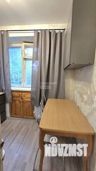 2-к квартира, вторичка, 34м2, 1/5 этаж