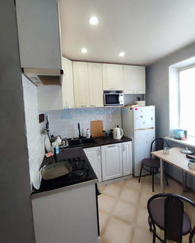 2-к квартира, вторичка, 50м2, 8/9 этаж