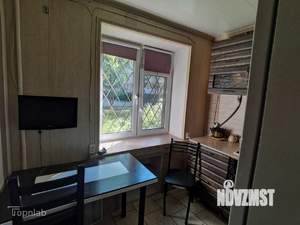 2-к квартира, вторичка, 45м2, 1/5 этаж