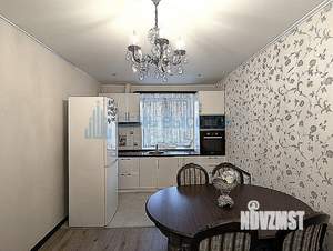 3-к квартира, вторичка, 82м2, 1/6 этаж
