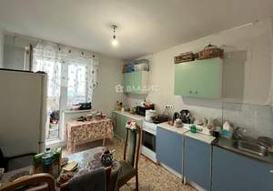 3-к квартира, вторичка, 90м2, 6/19 этаж