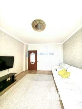 3-к квартира, вторичка, 77м2, 11/18 этаж