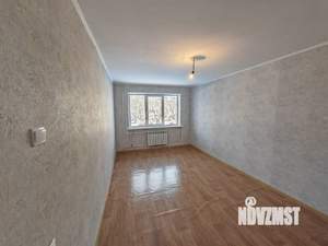 3-к квартира, вторичка, 61м2, 1/5 этаж