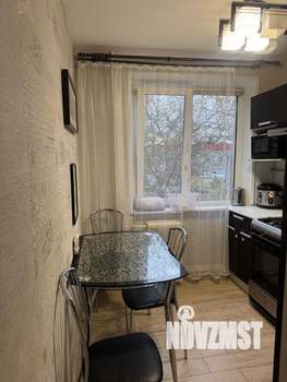 2-к квартира, вторичка, 45м2, 2/5 этаж