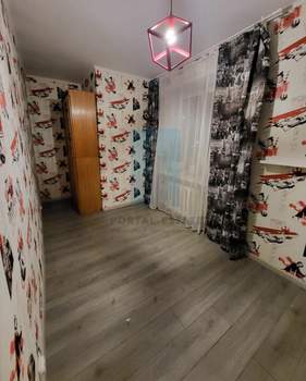 2-к квартира, вторичка, 40м2, 1/5 этаж