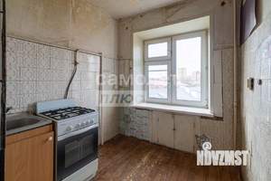 3-к квартира, вторичка, 50м2, 9/9 этаж