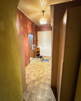 2-к квартира, вторичка, 64м2, 2/4 этаж
