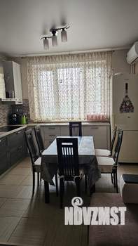 2-к квартира, вторичка, 58м2, 3/18 этаж