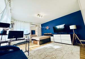 2-к квартира, вторичка, 71м2, 11/17 этаж