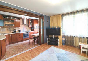 3-к квартира, вторичка, 72м2, 4/10 этаж