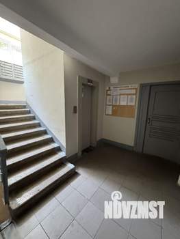 2-к квартира, вторичка, 52м2, 1/9 этаж