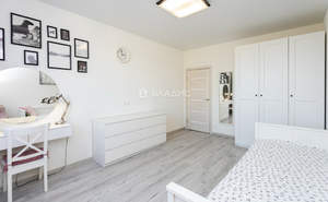 2-к квартира, вторичка, 70м2, 8/14 этаж