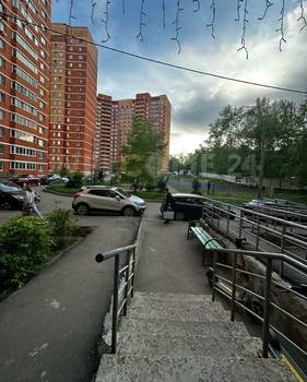 1-к квартира, вторичка, 41м2, 8/17 этаж