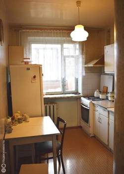 2-к квартира, вторичка, 50м2, 9/9 этаж