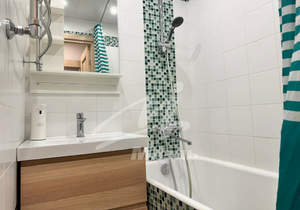 3-к квартира, вторичка, 47м2, 5/5 этаж