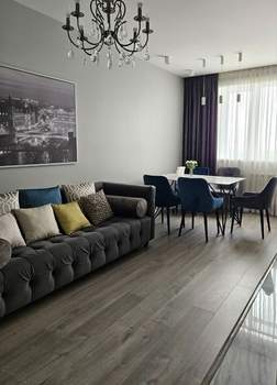 2-к квартира, вторичка, 58м2, 9/17 этаж