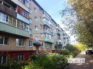 3-к квартира, вторичка, 52м2, 2/5 этаж