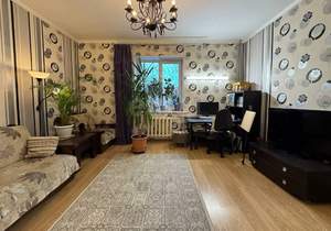 2-к квартира, вторичка, 63м2, 1/2 этаж