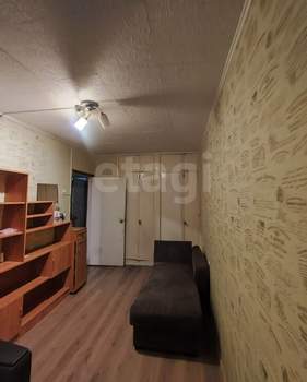 2-к квартира, вторичка, 45м2, 5/5 этаж