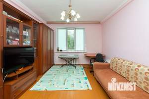 4-к квартира, вторичка, 102м2, 2/4 этаж