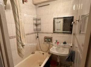 4-к квартира, вторичка, 68м2, 2/9 этаж