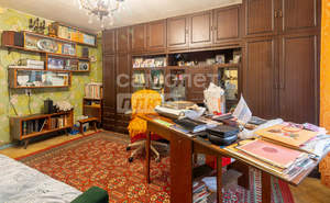 4-к квартира, вторичка, 58м2, 1/5 этаж