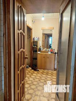 3-к квартира, вторичка, 57м2, 1/5 этаж