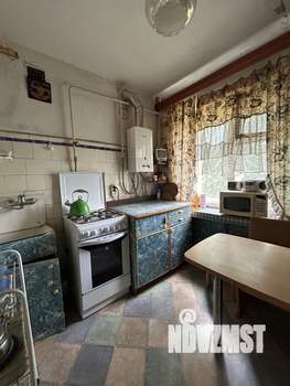 2-к квартира, вторичка, 44м2, 3/5 этаж