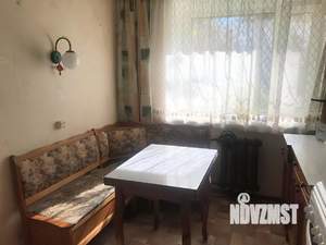 2-к квартира, вторичка, 65м2, 1/6 этаж