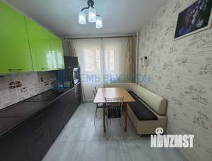 3-к квартира, вторичка, 70м2, 8/14 этаж