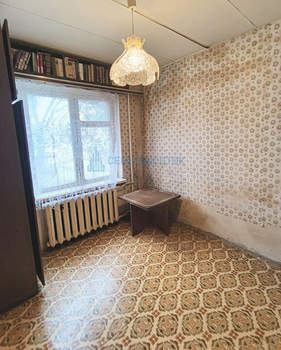 4-к квартира, вторичка, 58м2, 1/5 этаж