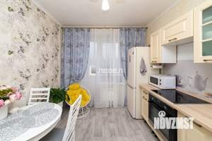 1-к квартира, вторичка, 38м2, 1/15 этаж