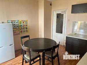 2-к квартира, вторичка, 70м2, 10/17 этаж