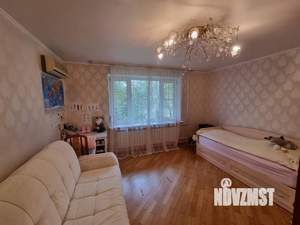 2-к квартира, вторичка, 56м2, 1/9 этаж