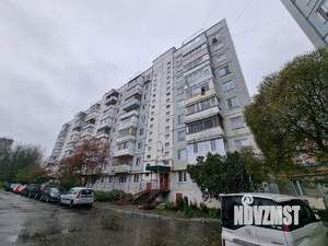 2-к квартира, вторичка, 56м2, 1/9 этаж