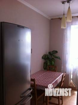 2-к квартира, вторичка, 67м2, 3/5 этаж