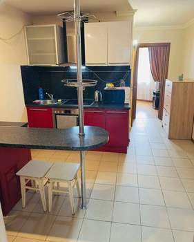 2-к квартира, вторичка, 56м2, 10/16 этаж