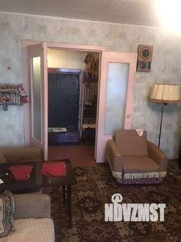 3-к квартира, вторичка, 61м2, 1/9 этаж