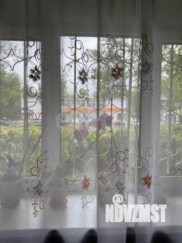 2-к квартира, вторичка, 44м2, 1/4 этаж