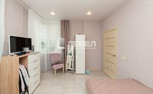 2-к квартира, вторичка, 65м2, 1/17 этаж